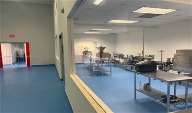 DORAL , Doral Florida                                                                                              33122